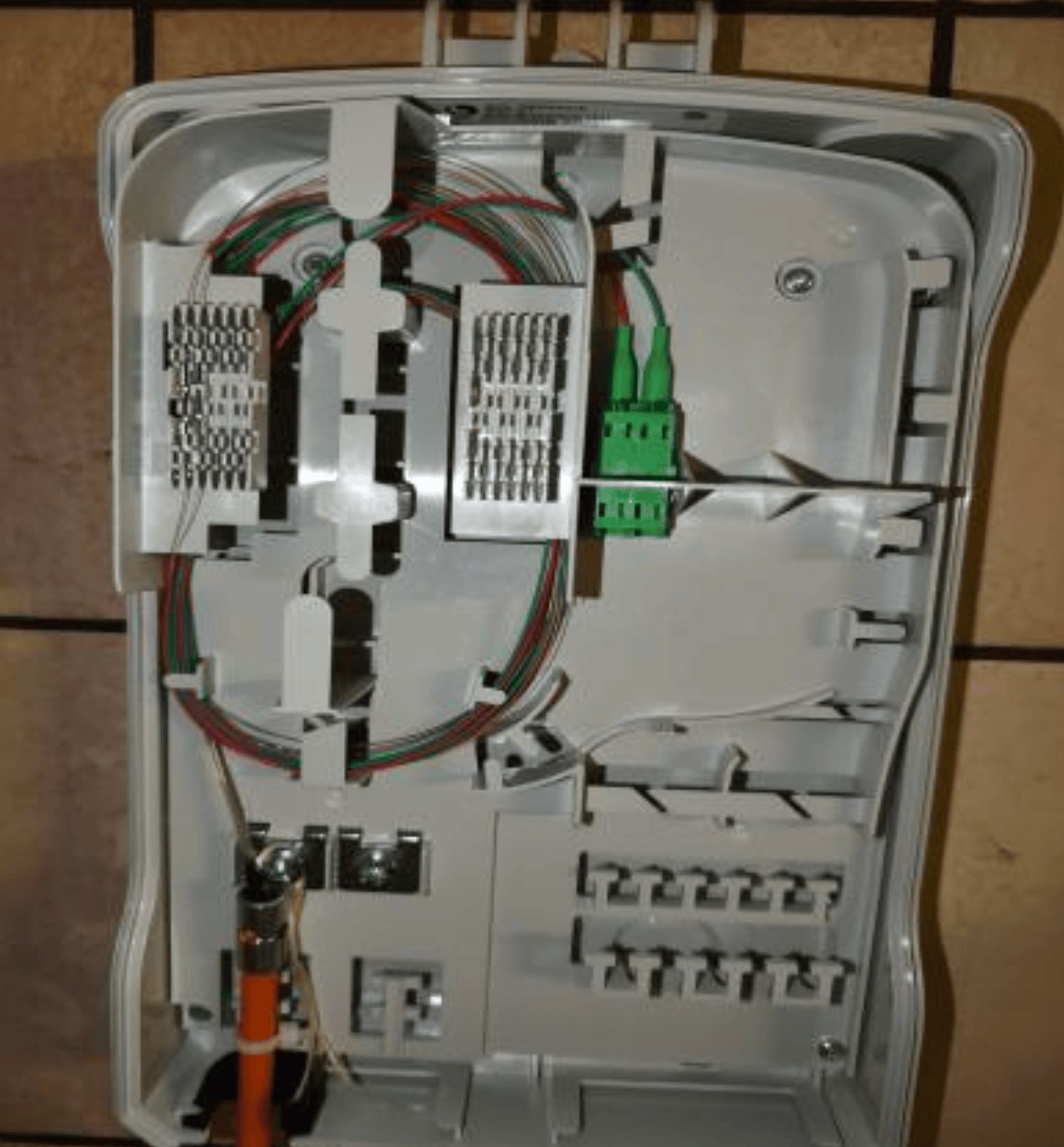 Praktischer Einsatz bei Glasfaserinstallationen